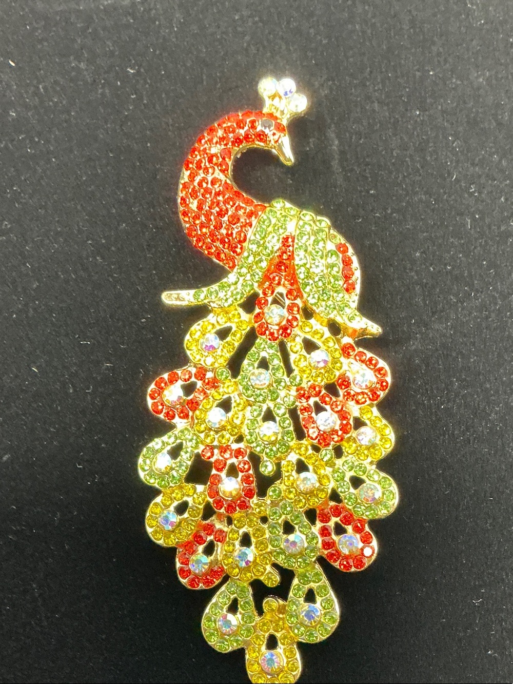 Sparkling Peacock Brooch Pin in Red and Green